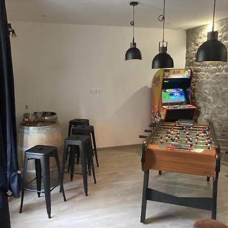 Maison De Insolite - 1-6 Pers à Casa de Férias *